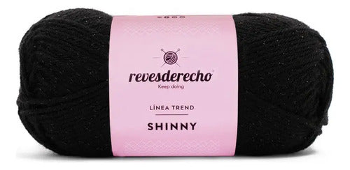 Lana Shinny 100grs Revesderecho Con 5% De Lurex