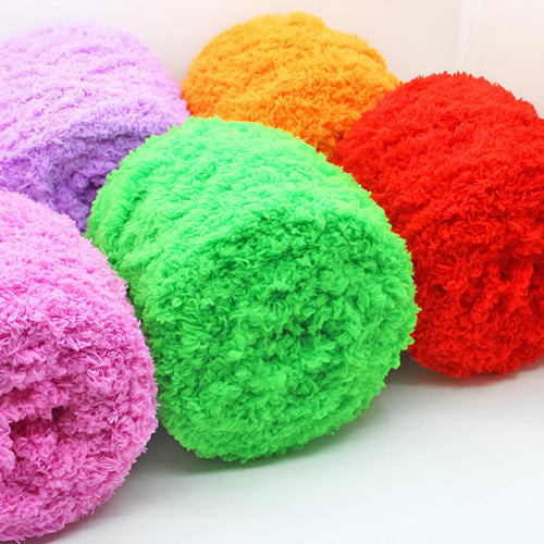 Lana Peluche 100grs Aprox