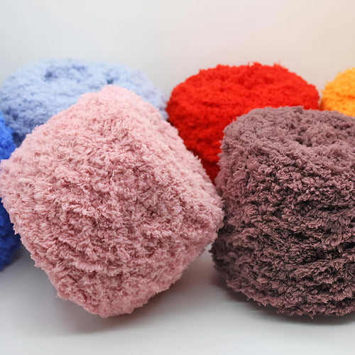 Lana Peluche 100grs Aprox
