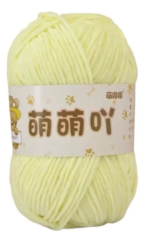 Lana Mini Velvet 50grs Ultra Delgada 3mm.
