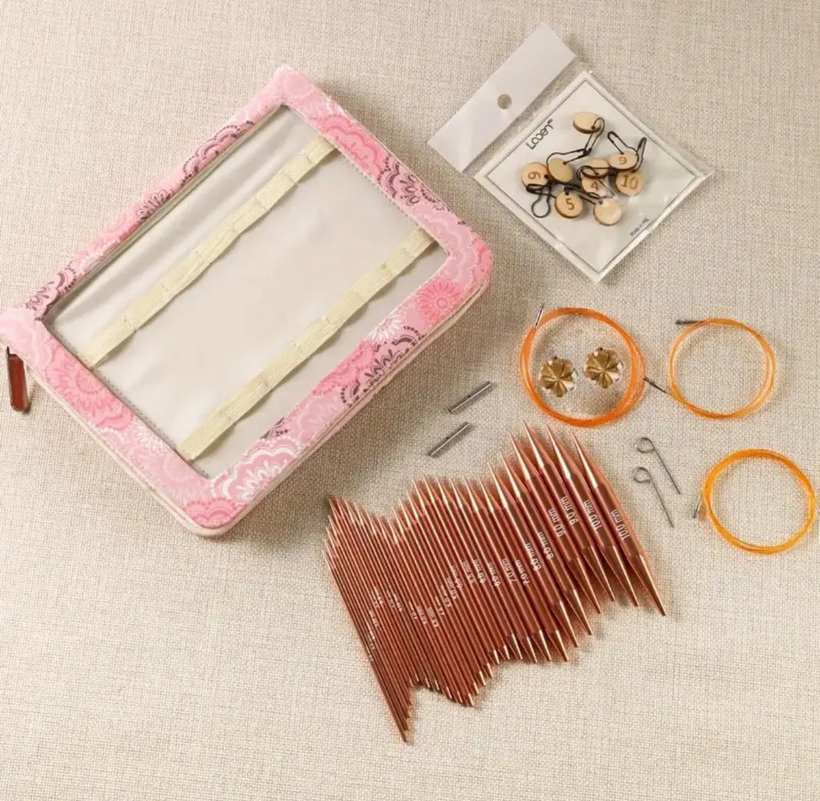 Hermoso Set De Agujas O Palillos Intercambiables Rose Gold.
